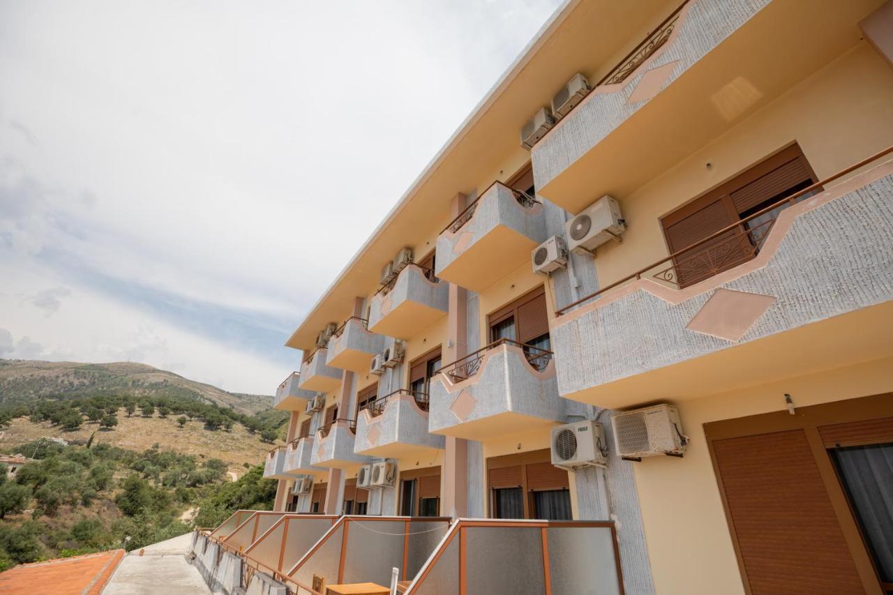 Hotel Panorama Himarë Extérieur photo
