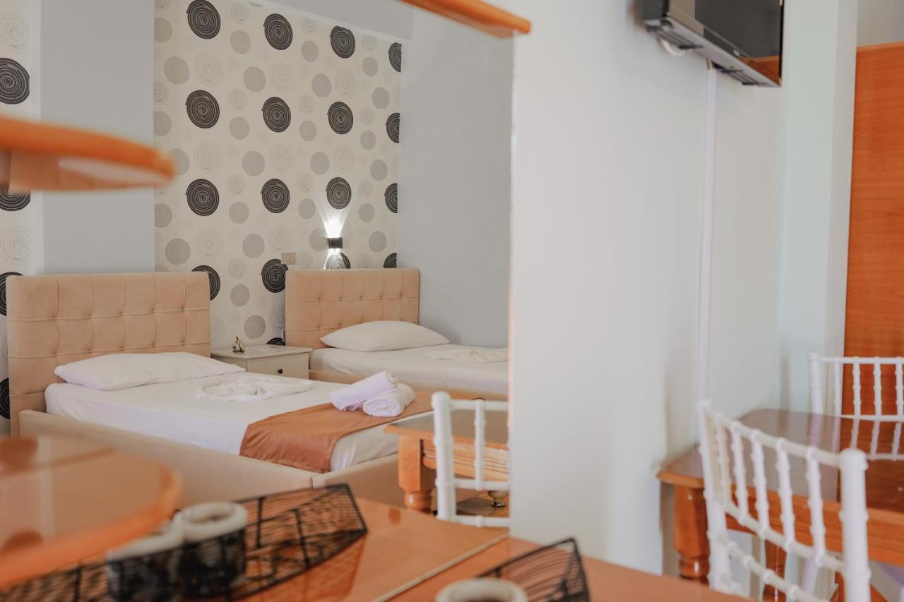 Hotel Panorama Himarë Extérieur photo